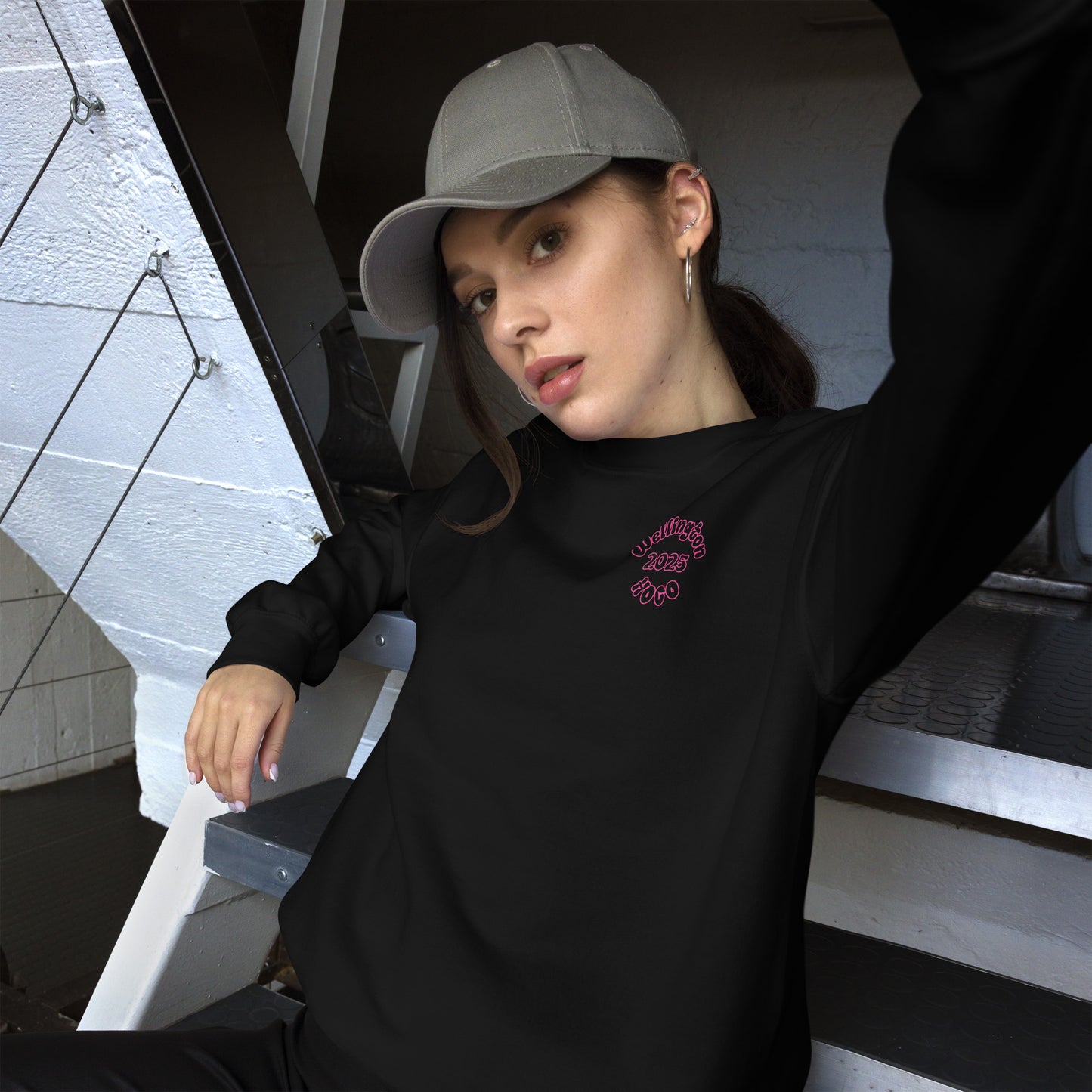 Black Sweatshirt Gildan 18000